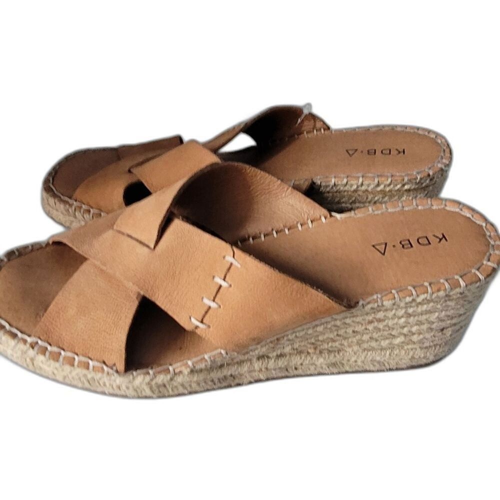 Kelsey Dagger Brooklyn Golden Tan Leather Wedge Casual Sandals Womens size 9